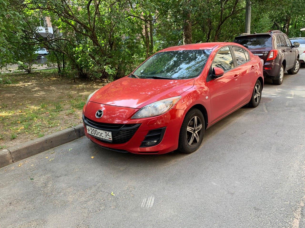 Mazda спб. Mazda 3 красный металлик. Мазда красная 34. Мазда 3 СПБ. Мазда 3 красный 200 Энгельс.
