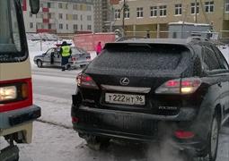 Ищу свидетелей ДТП, Екатеринбург 04.01.2016 11:15 (1000)