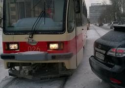 Ищу свидетелей ДТП, Екатеринбург 04.01.2016 11:15 (999)