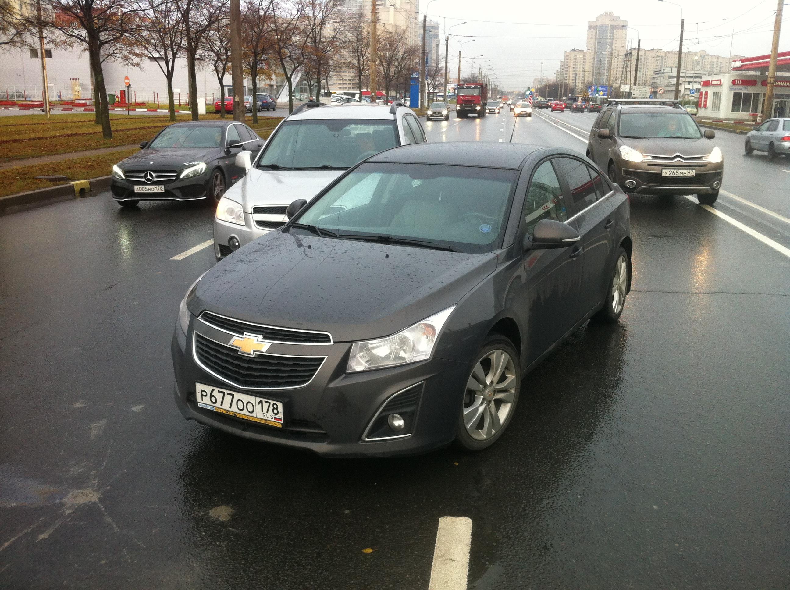 Chevrolet Cruze серый металлик