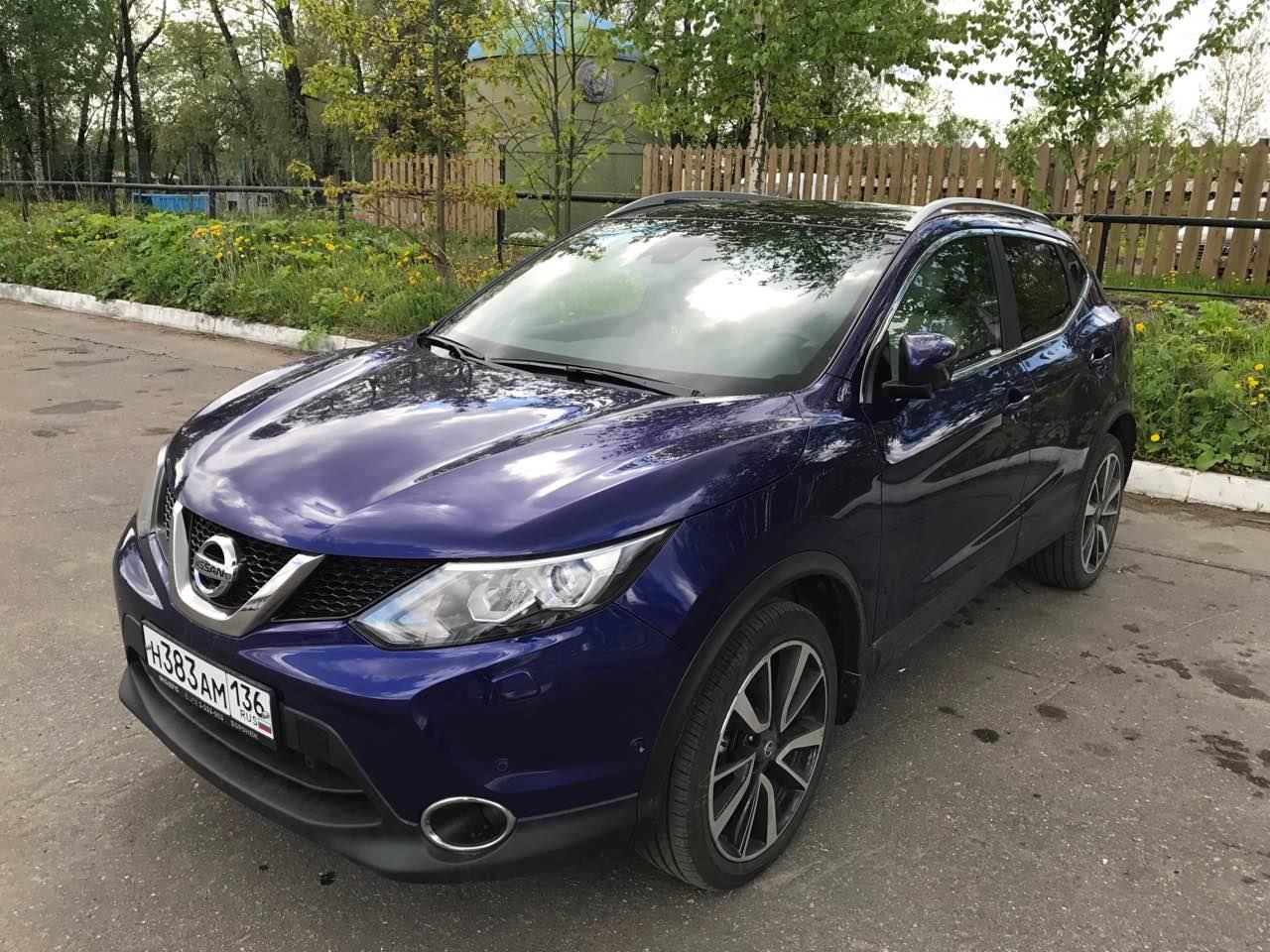 Nissan Qashqai 2009 2013 синей