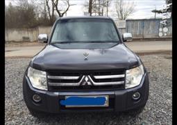 Угнан Mitsubishi Черный металлик Санкт-Петербург 30.11.2016 03:00 (387)