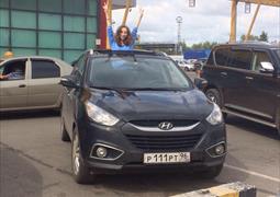 Угнан Hyundai Черный металлик Екатеринбург 12.09.2017 02:45 (481)